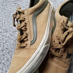 Men's canvas Van's, tan and olive